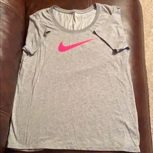Nike tshirt
